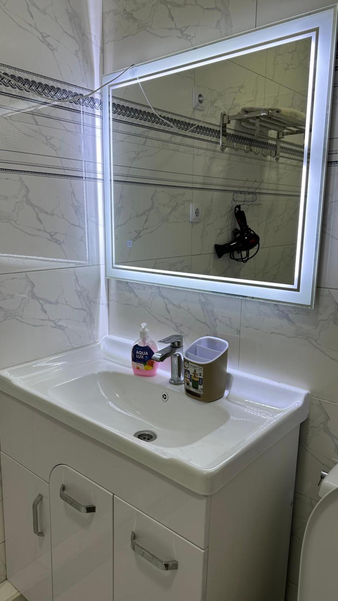 Central Apartment Biszkek Zewnętrze zdjęcie
